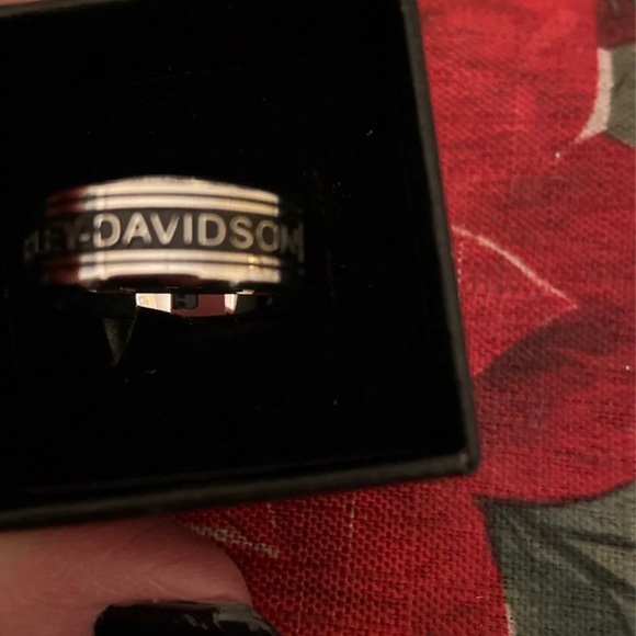 Harley Rings - Picture 5 of 6